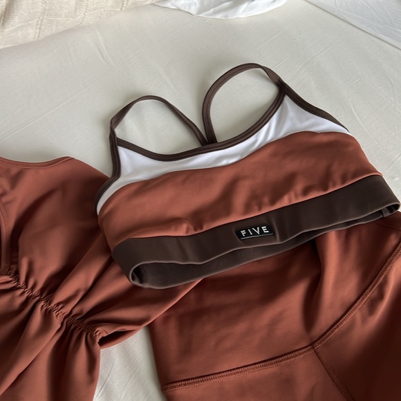Five Brown Bra - Picture 4 of 4